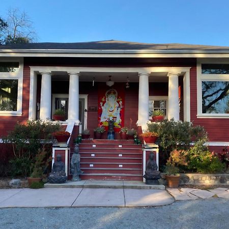 Amitabha Wine Country Cottage サンタローザ エクステリア 写真