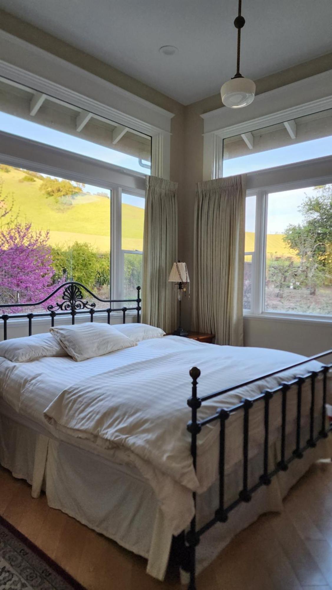 Amitabha Wine Country Cottage サンタローザ エクステリア 写真